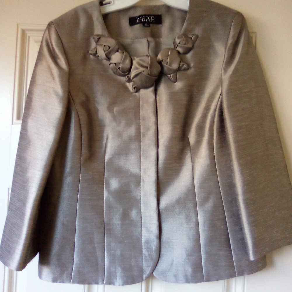 Kasper Women's Silver Blazer with Floral Accents